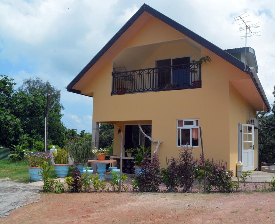 Mountain Lodge Anse Volbert Village Dış mekan fotoğraf