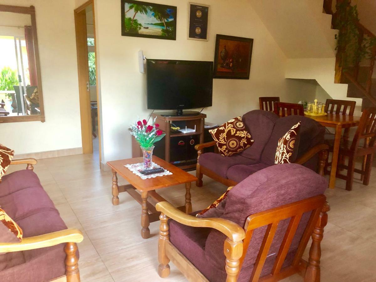 Mountain Lodge Anse Volbert Village Dış mekan fotoğraf