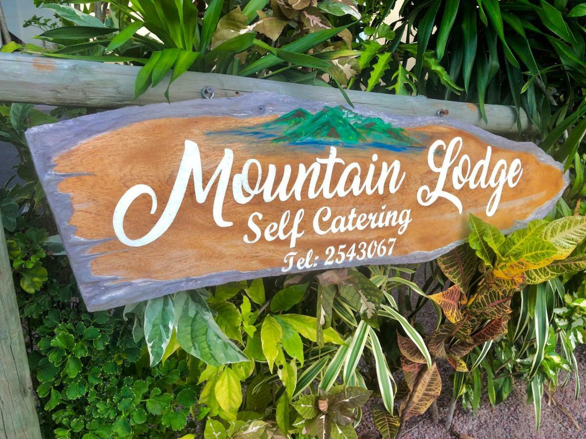Mountain Lodge Anse Volbert Village Dış mekan fotoğraf