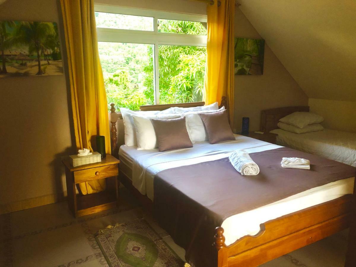Mountain Lodge Anse Volbert Village Dış mekan fotoğraf
