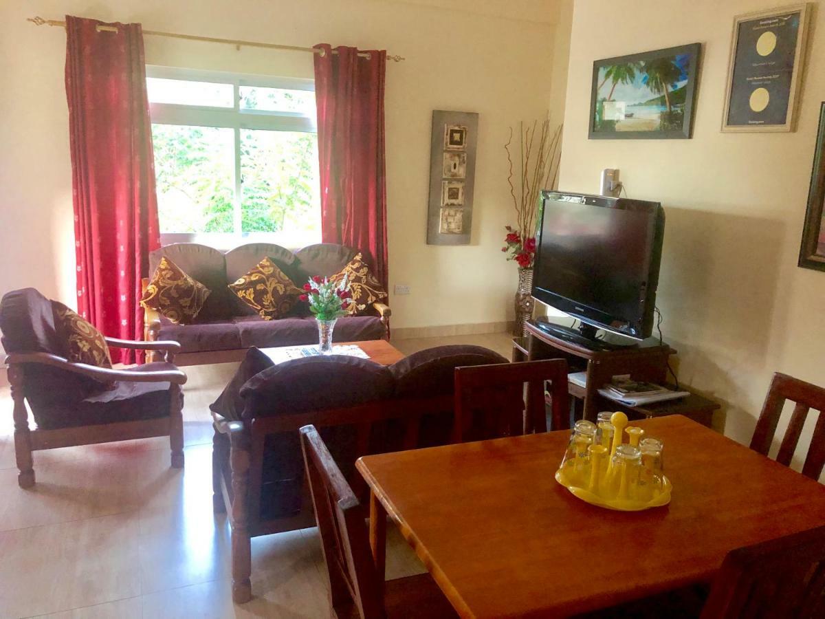 Mountain Lodge Anse Volbert Village Dış mekan fotoğraf
